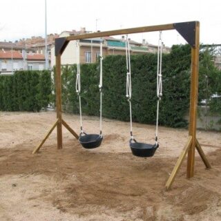 Estructura con dos columpios de capazo